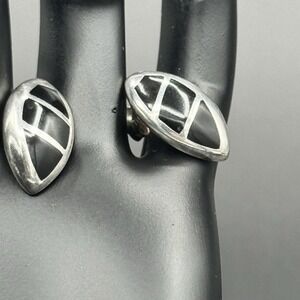 Vintage Sterling Silver Onyx Inlay Earrings Modernist Leaf Design 925 Thailand‎